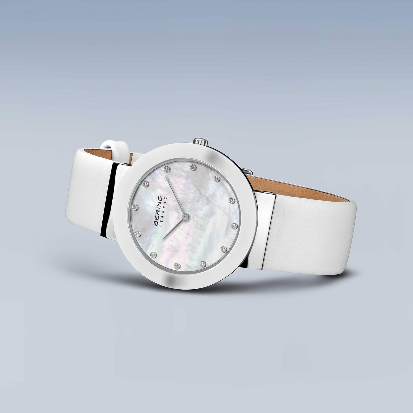 Дамски часовник Bering Classic 11435-604