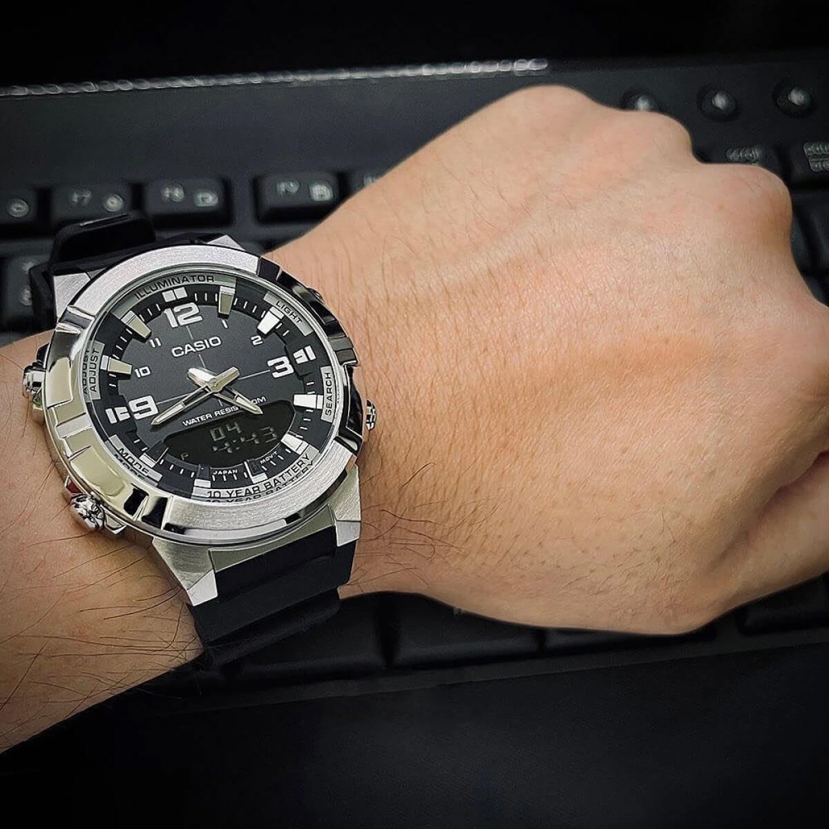Мъжки часовник Illuminator Casio AMW-870-1AVDF