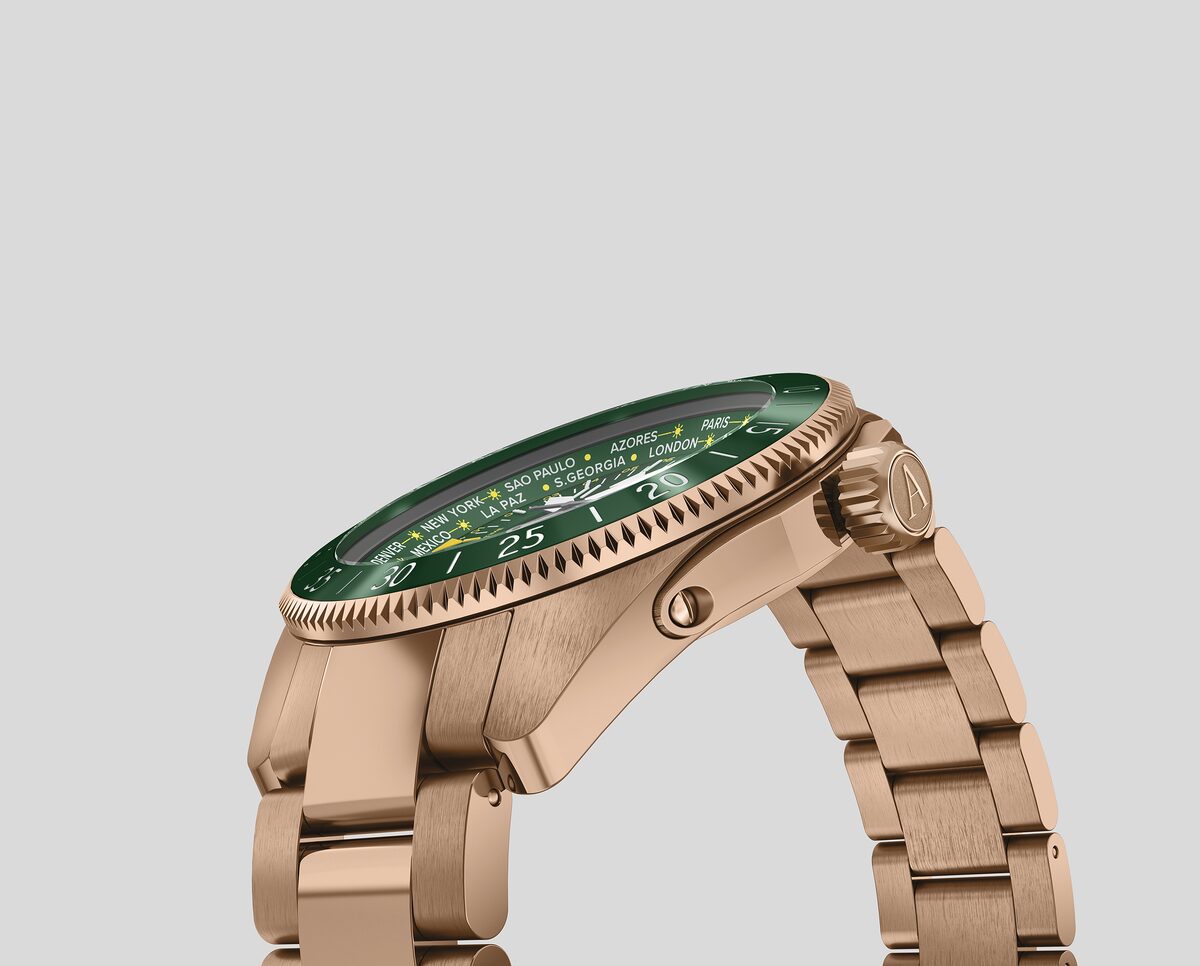 Мъжки часовник Aviator Airacobra Gmt Limited Edition V.1.37.2.309.5 4