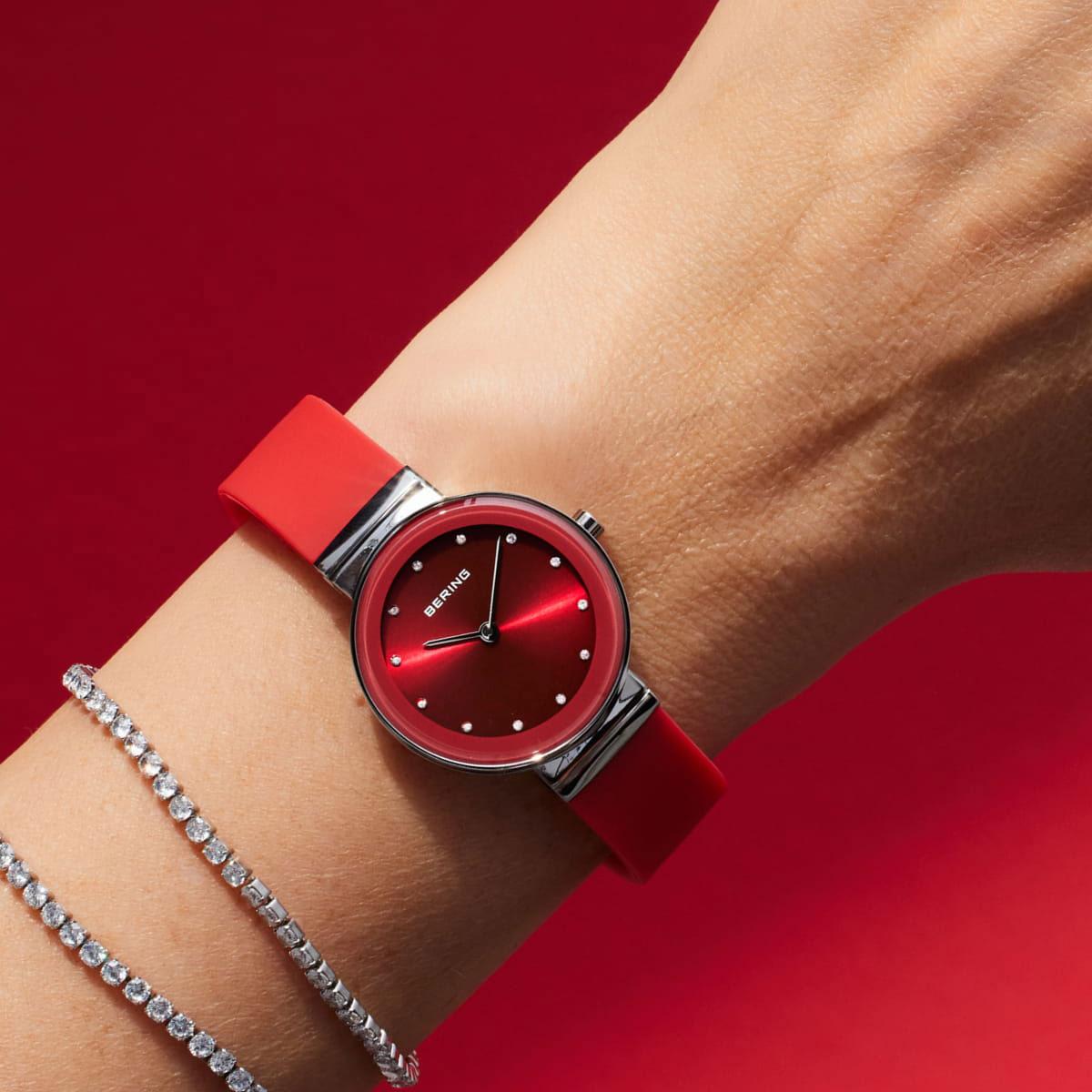 Дамски часовник Bering Classic 10129-503
