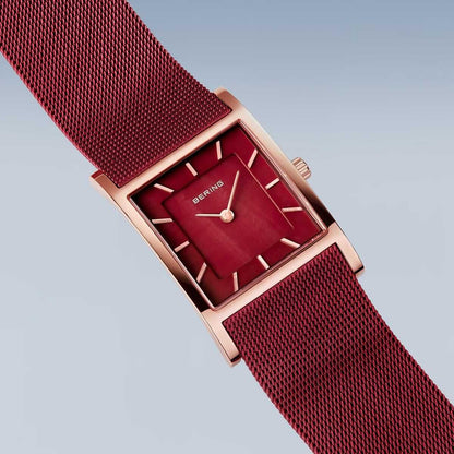 Дамски часовник Bering Classic 10426-363-S