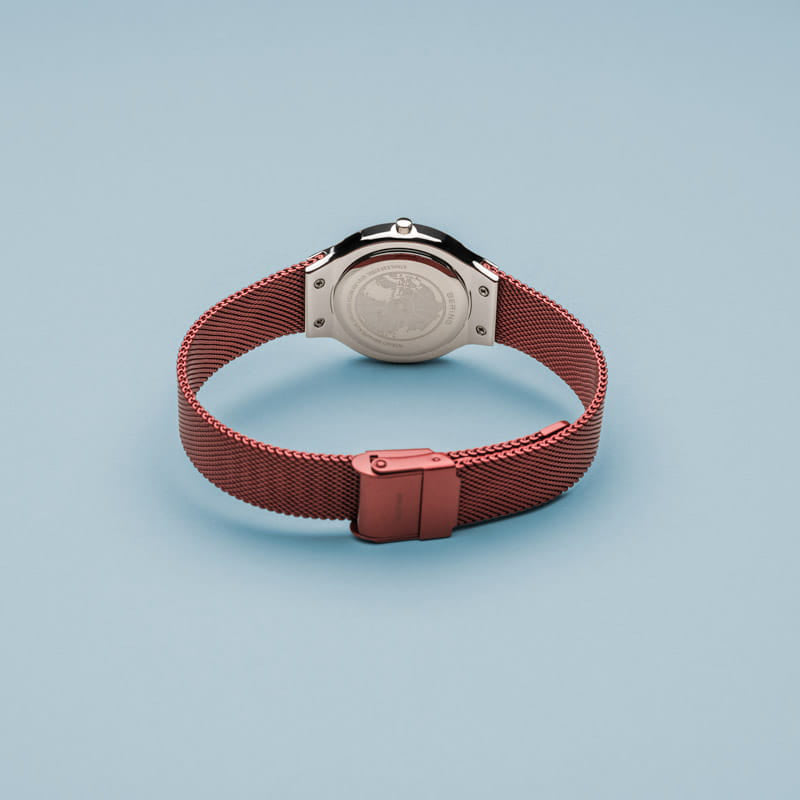 Дамски часовник Bering Classic 12131-303