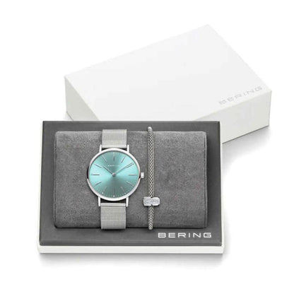 Дамски сет часовник и гривна Bering Classic 14134-005-GWP
