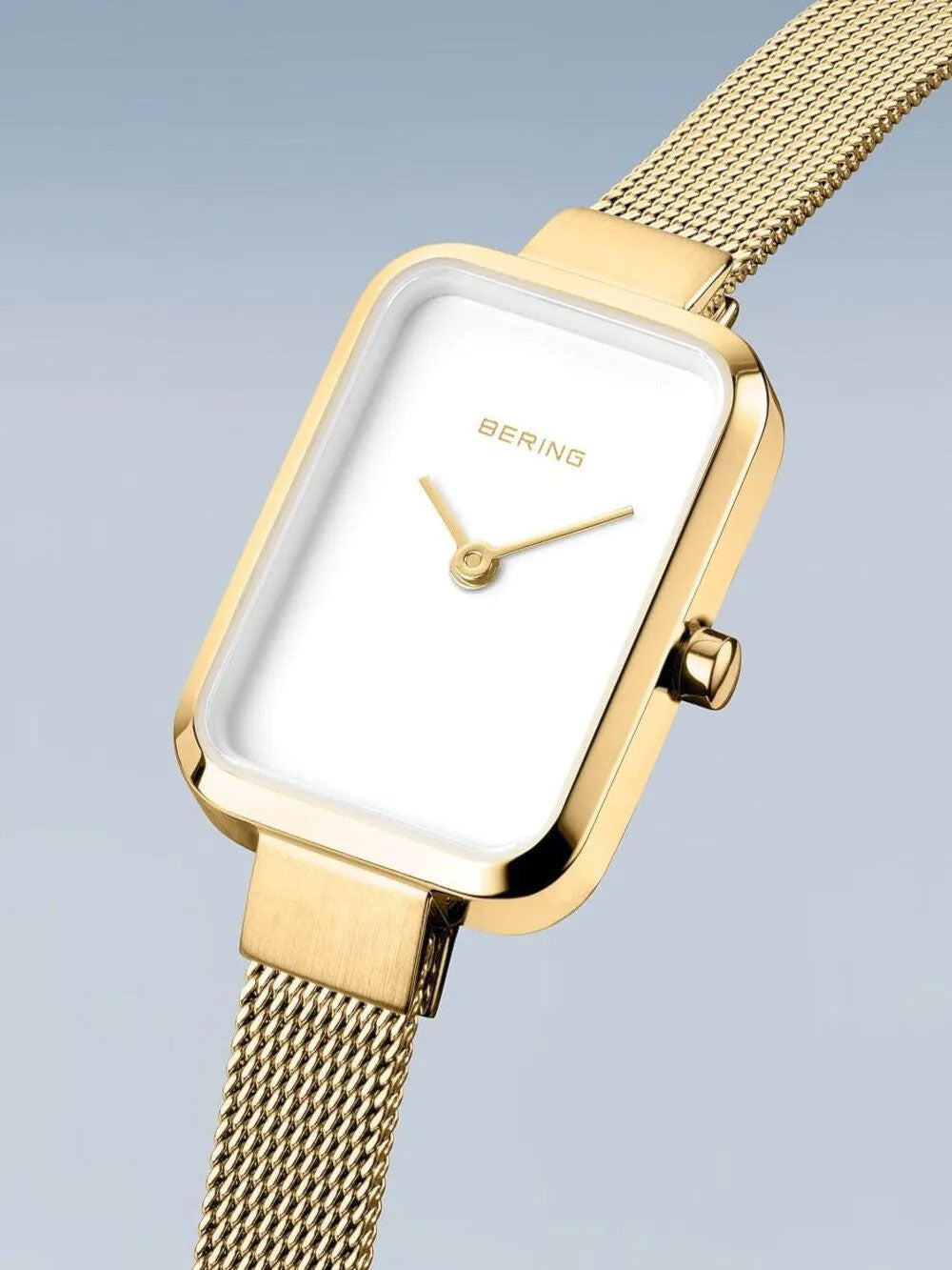 Дамски сет часовник и гривна Bering Classic 14520-334-GWP