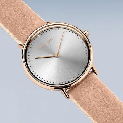 Дамски часовник Bering Classic с две каишки 15729-960
