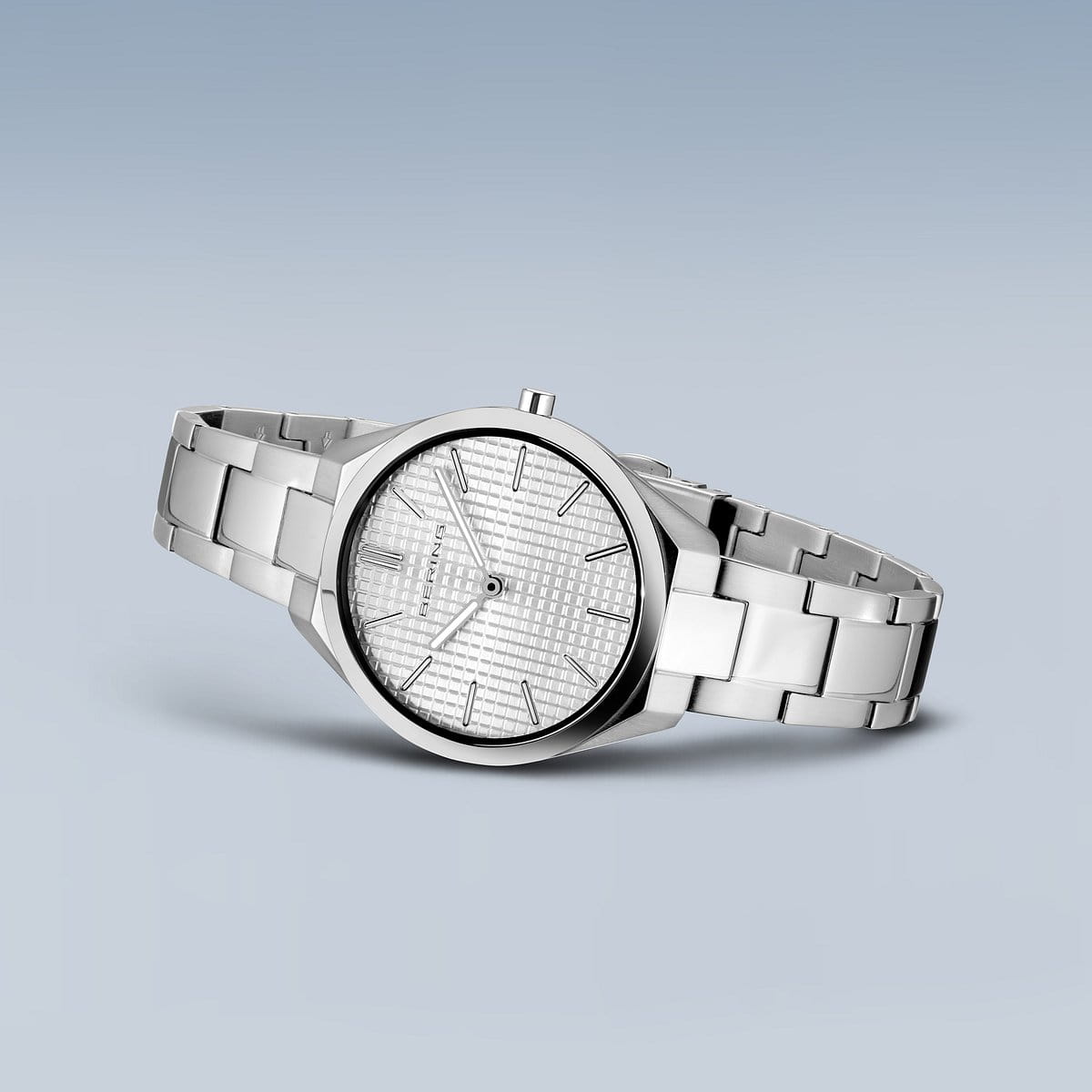 Дамски часовник Bering 17231-700