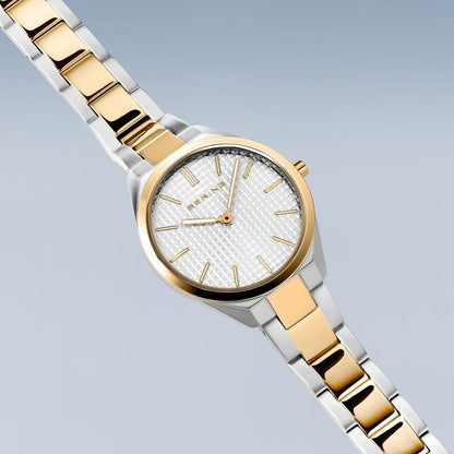 Дамски часовник Bering 17231-704