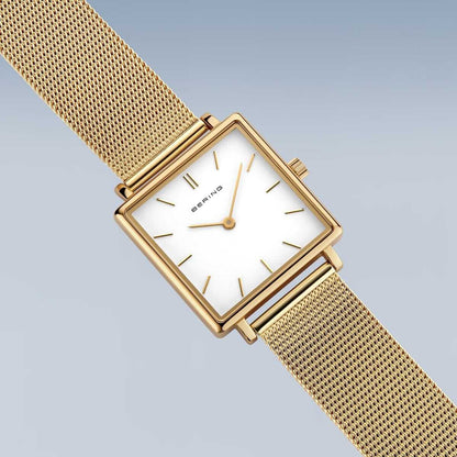 Дамски часовник Bering Classic 18226-334