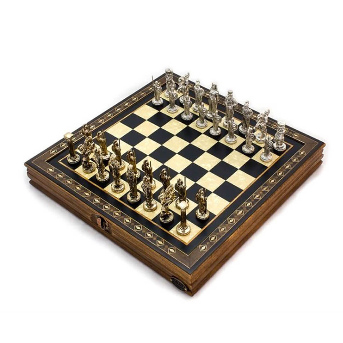 Дървен шах Hero от роза покрит със седеф ръчна изработка