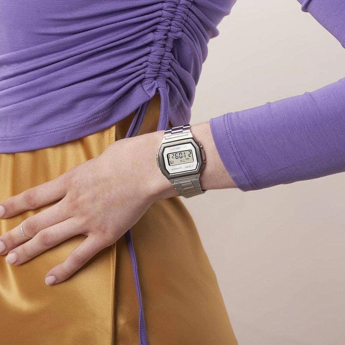 Часовник Casio Vintage A1000D-7EF