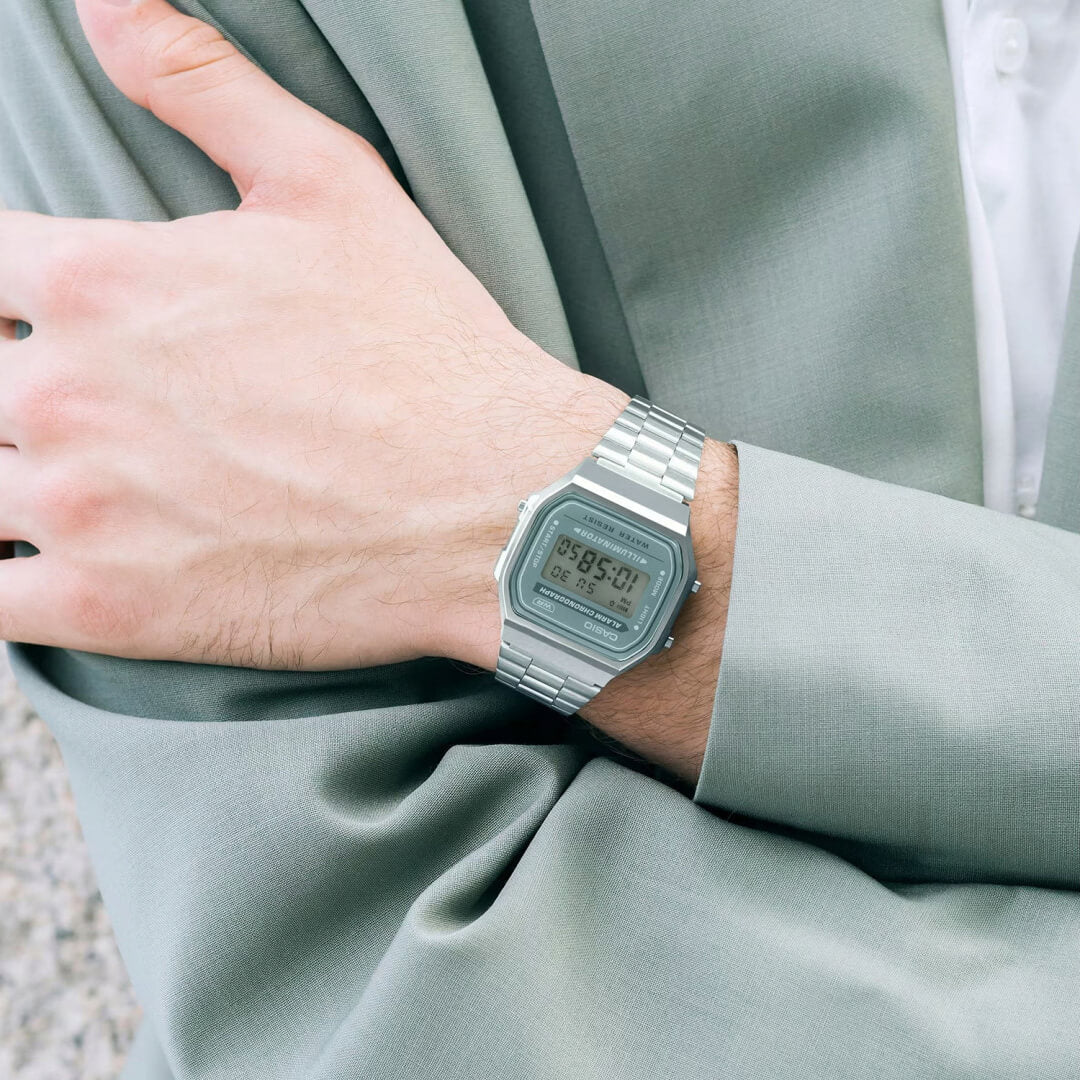 Часовник Casio A168WA-3AYES