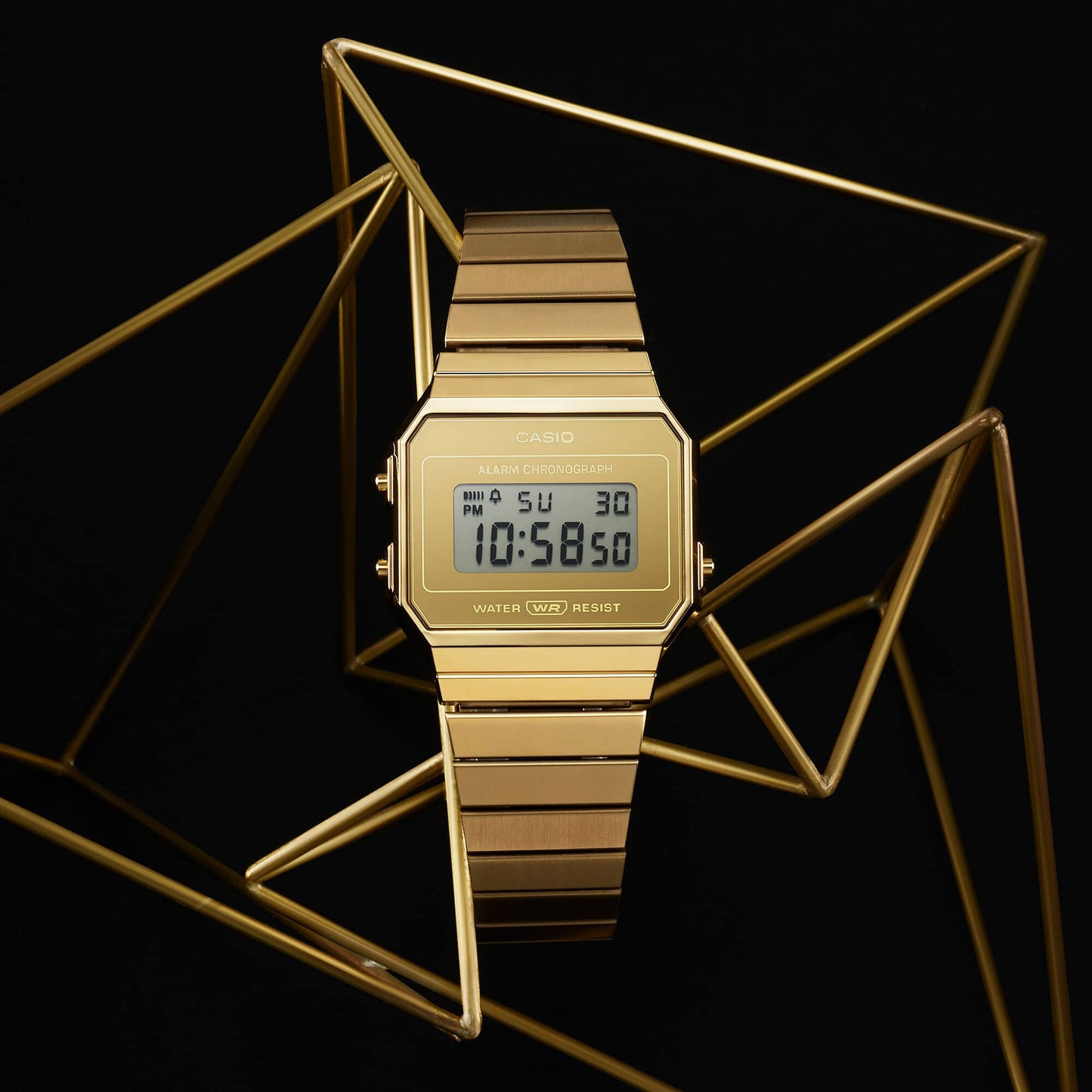 Часовник Casio A700WEVG-9AEF
