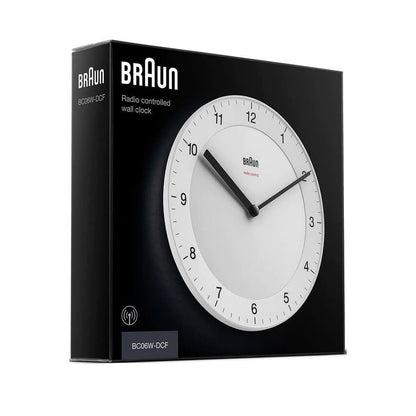 Луксозен стенен часовник Braun с радио контрол