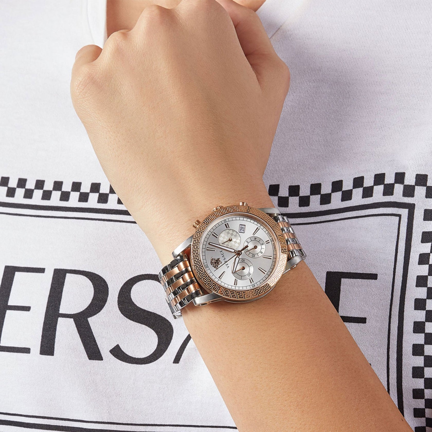 Дамски часовник Versace Sport Tech