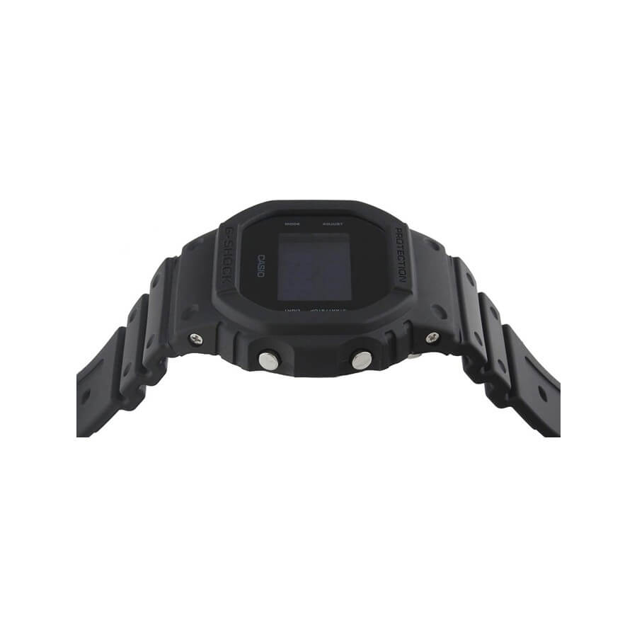 Мъжки часовник Casio G-Shock DW-5600BB-1ER 3