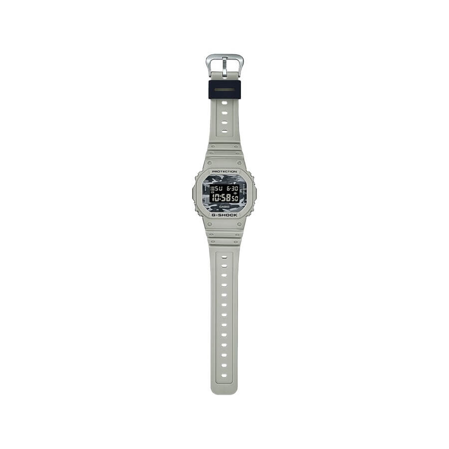 Мъжки часовник Casio G-Shock DW-5600CA-8ER
