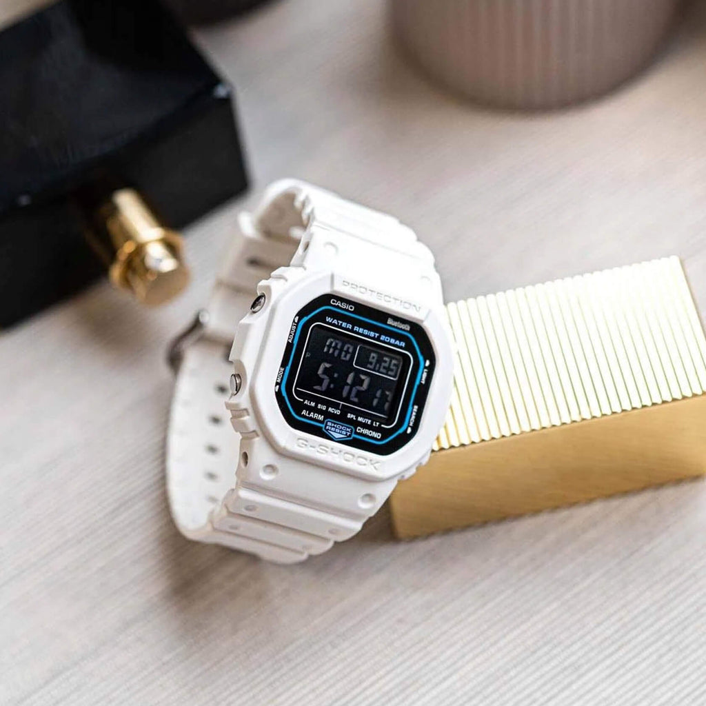 Мъжки часовник Casio G-Shock DW-B5600SF-7ER