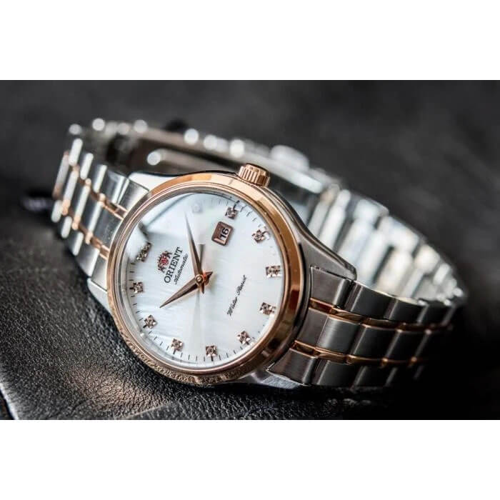 Дамски часовник Orient Classic Automatic FNR1Q001W 4