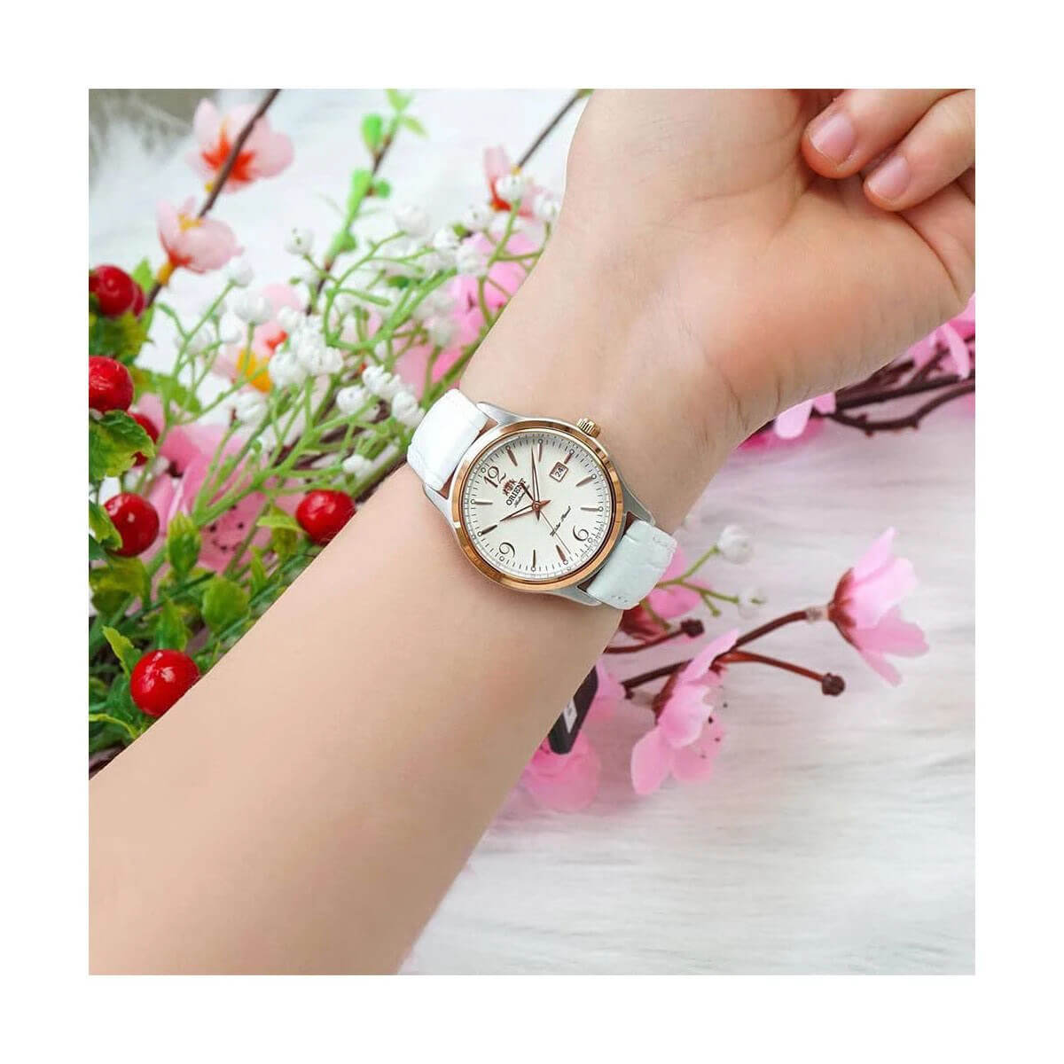 Дамски часовник Orient Classic Automatic FNR1Q003W0 4