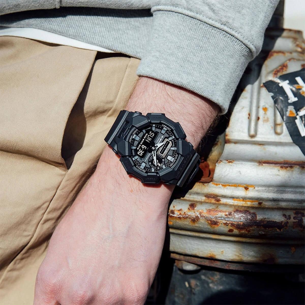 Мъжки часовник Casio G-Shock GA-010-1A1ER