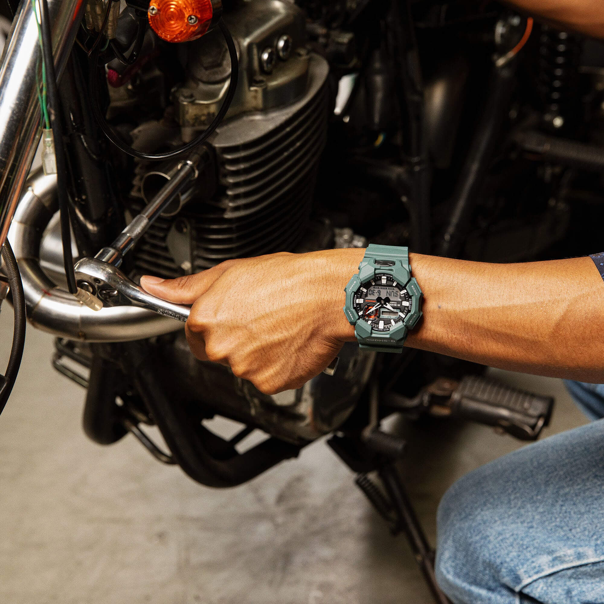 Мъжки часовник Casio G-Shock GA-010-2AER