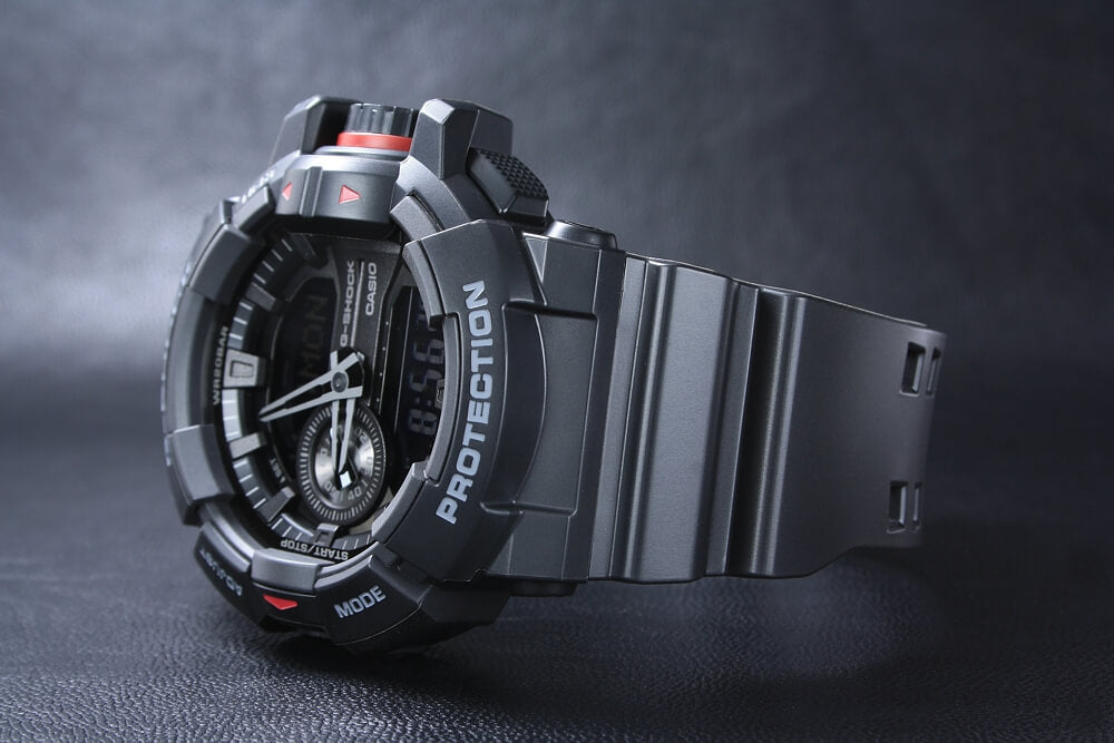 Мъжки часовник Casio G-Shock Black Bird GA-400-1BER