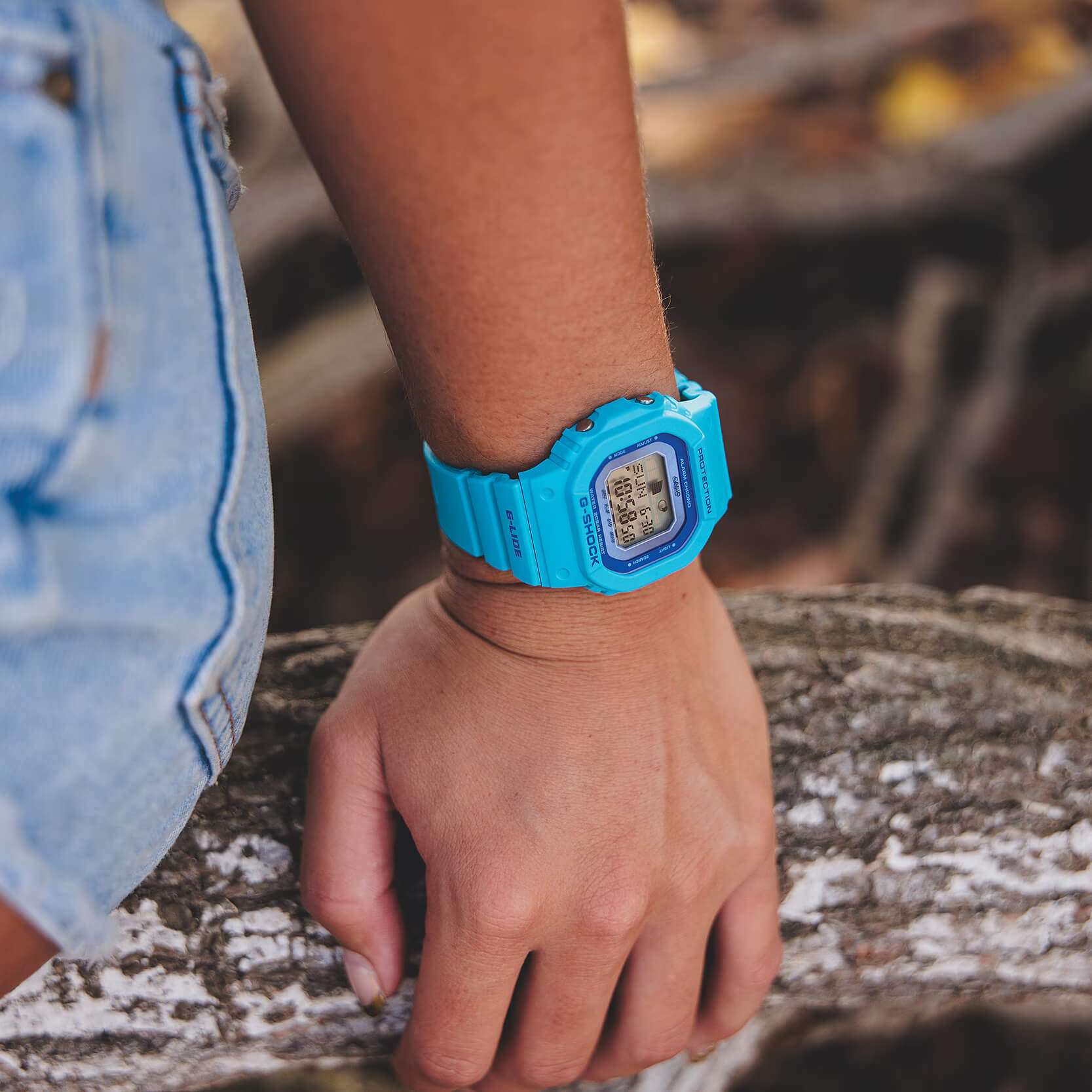 Дамски часовник Casio G-Shock G-Lide Limited GLX-S5610-2ER