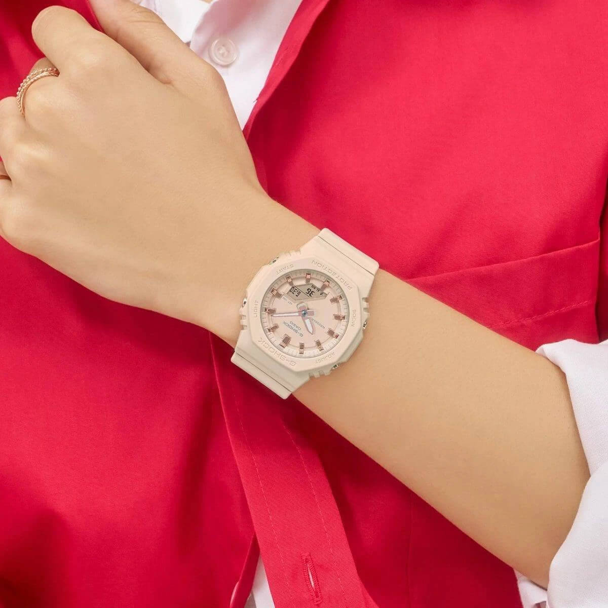 Дамски часовник Casio G-Shock GMA-P2100M-4AER