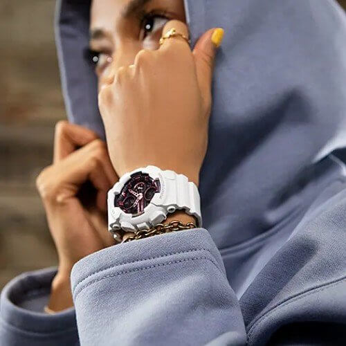 Дамски часовник Casio G-Shock GMA-S140M-7AER