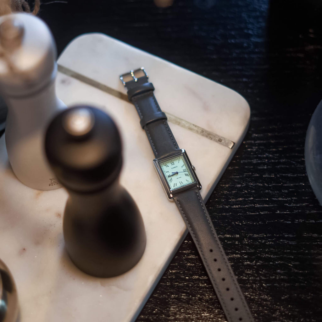 Дамски часовник Casio LTP-B165L-2BVEF