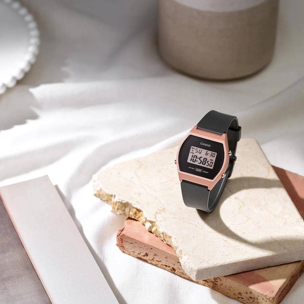 Дамски часовник Casio LW-204-1AEF