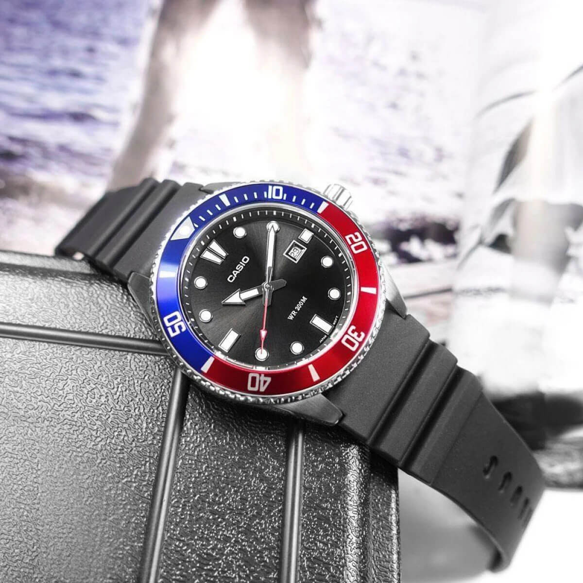 Часовник Casio MDV-107-1A3VEF