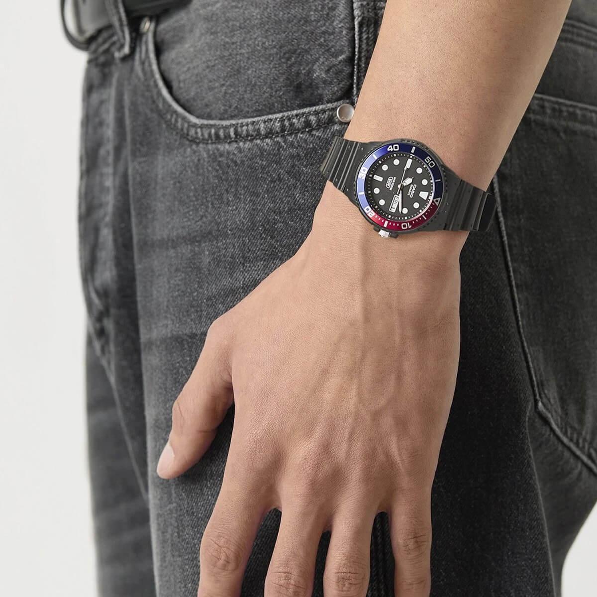 Мъжки Часовник Casio MRW-230H-1E2VEF