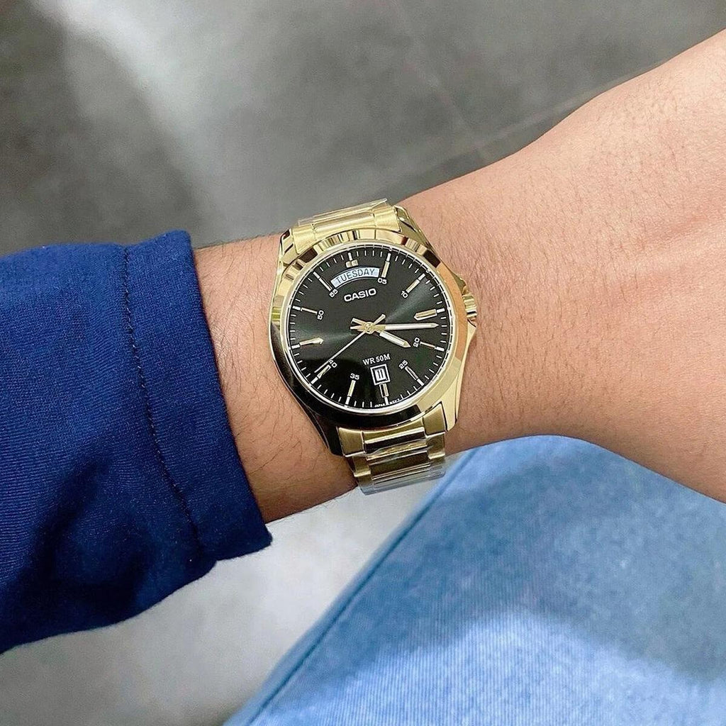 Мъжки часовник Casio MTP-1370G-1AVDF