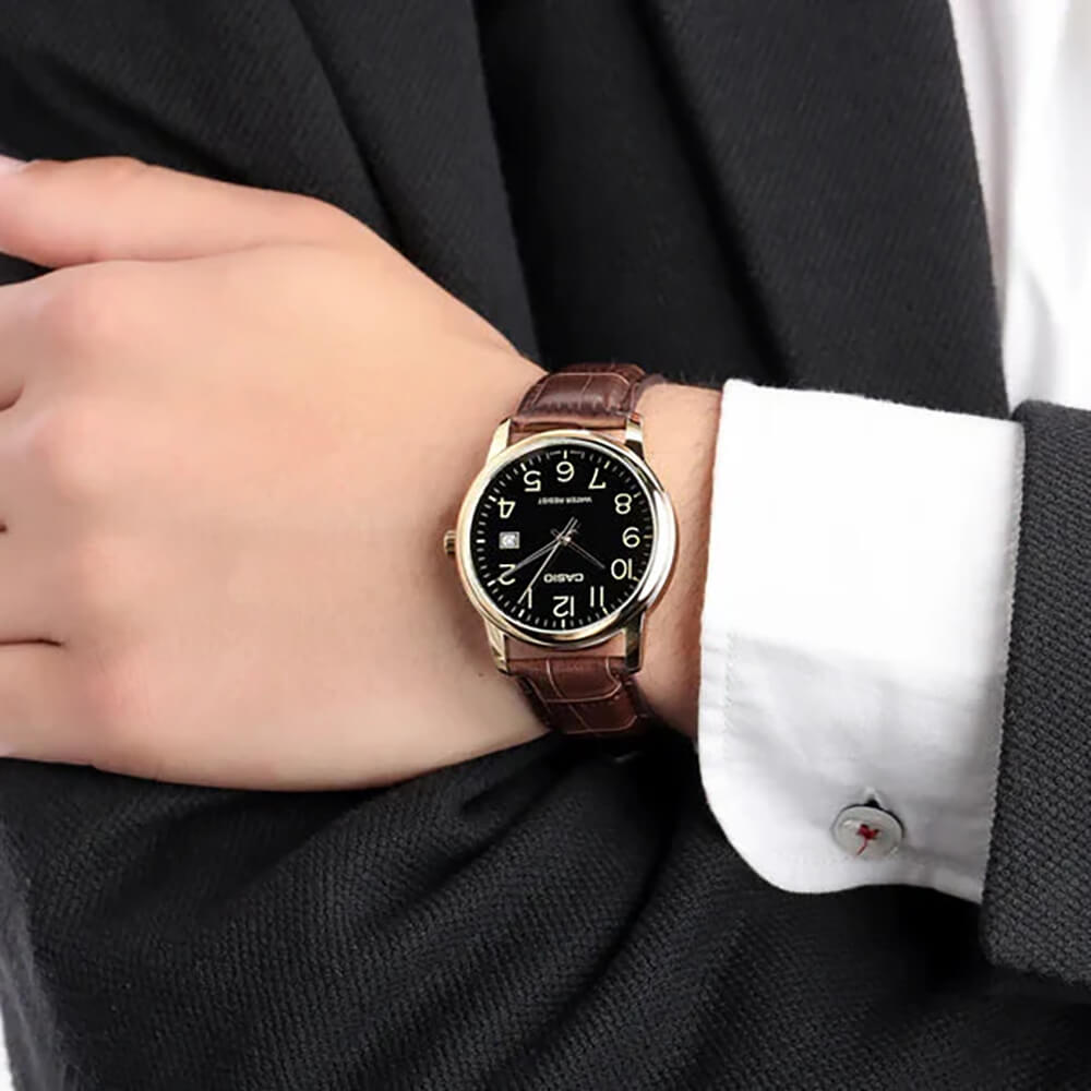 Мъжки часовник Casio MTP-V001GL-1BUDF