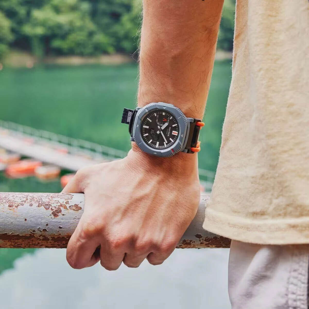Мъжки часовник Casio Pro Trek PRJ-B001B-2ER
