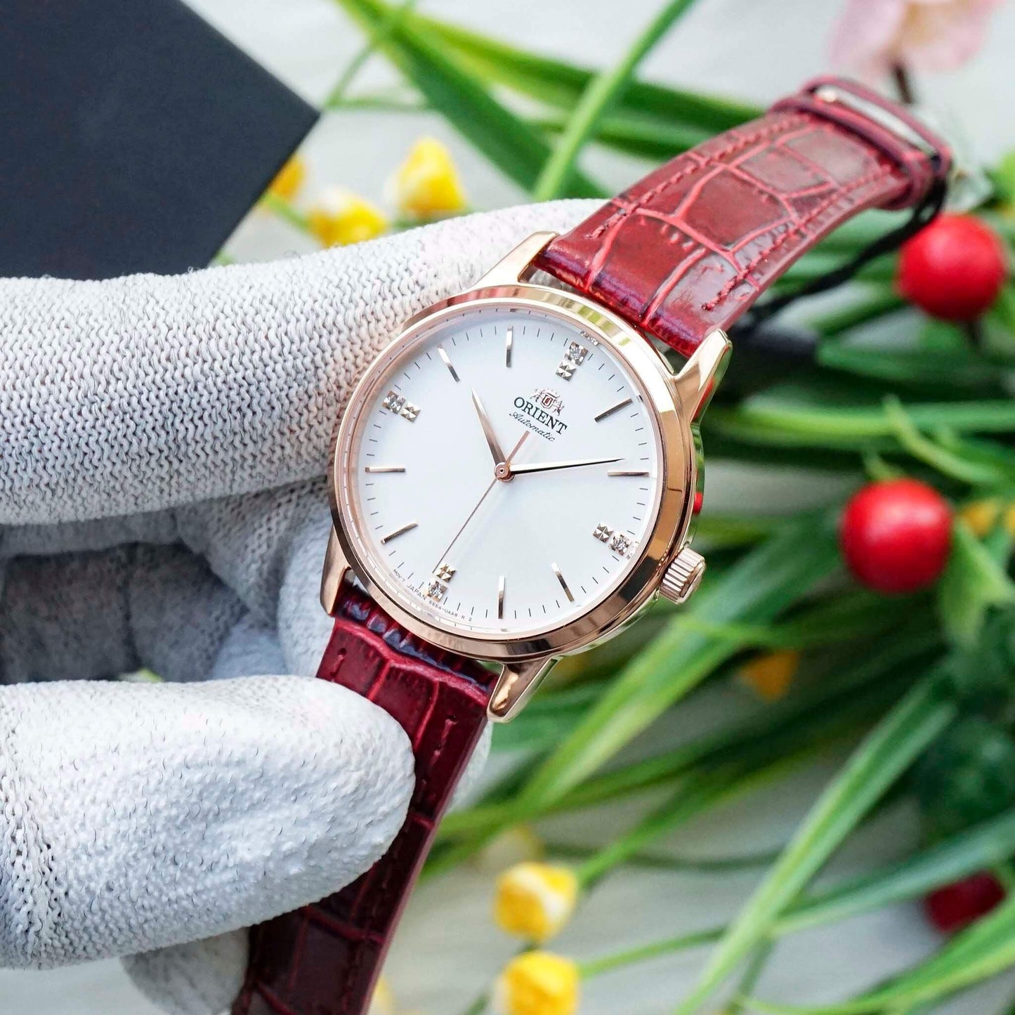 Дамски часовник Orient Contemporary Automatic RA-NB0105S