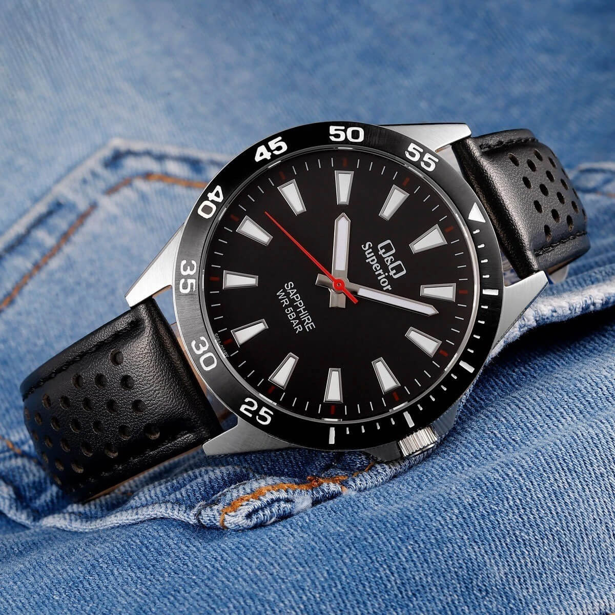 Мъжки часовник Q&Q Superior Sapphire S08A-004PY