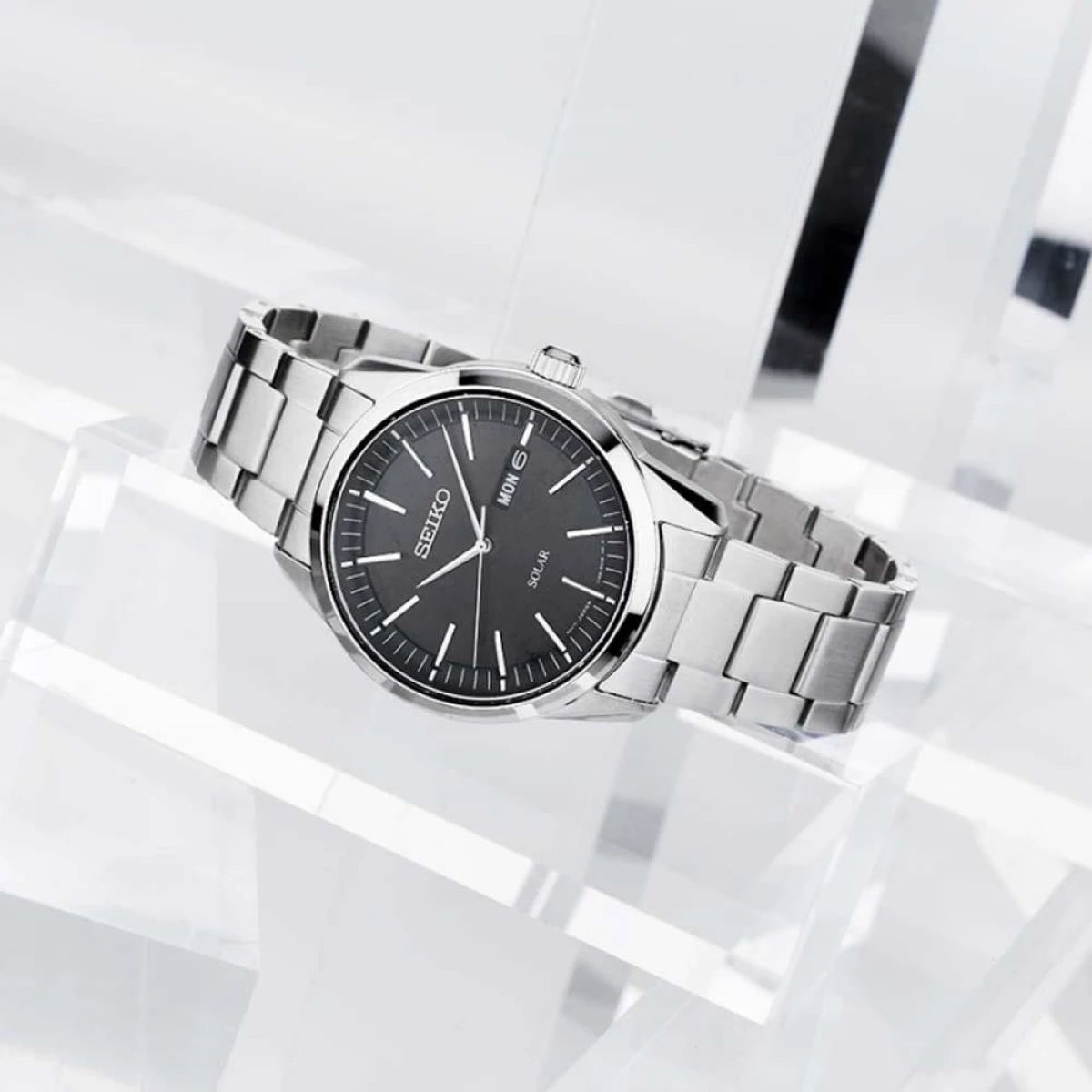 Мъжки часовник Seiko Solar SNE527P1