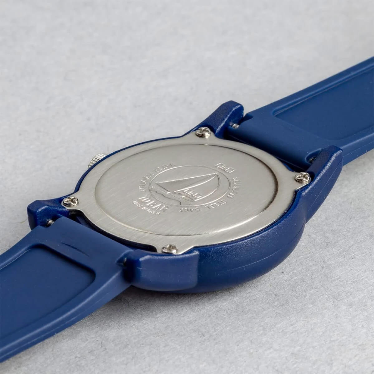 Детски часовник Q&Q V22A-020VY