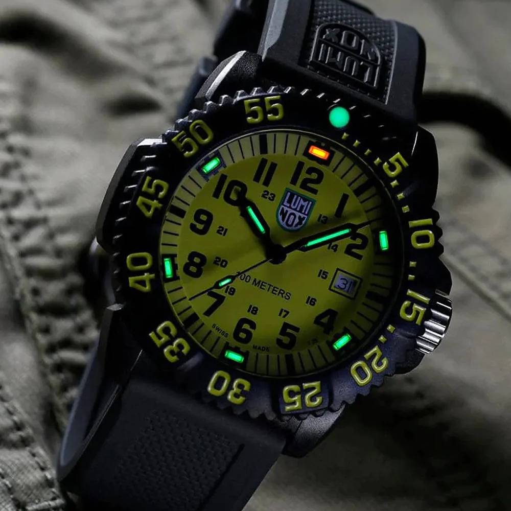 Мъжки часовник Luminox Sea Lion CARBONOX™ X2.2055.1