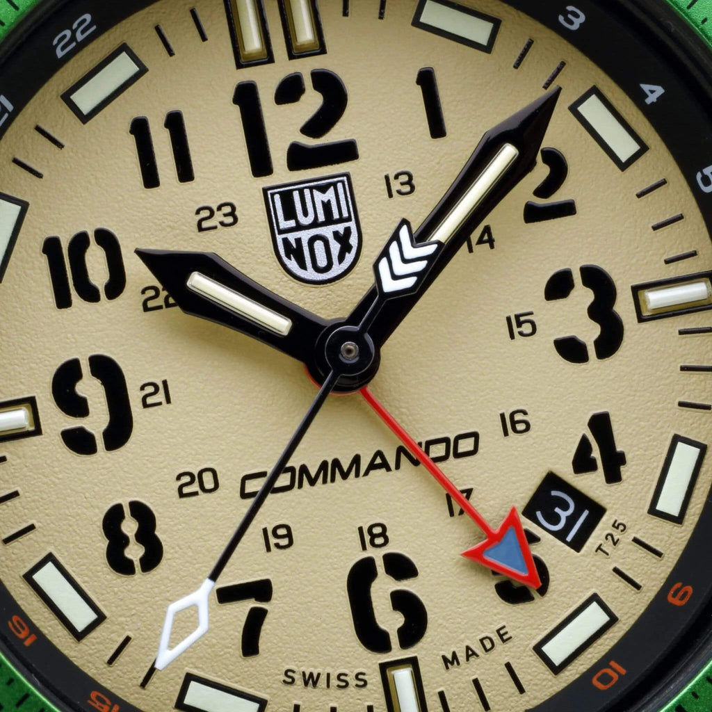 Мъжки часовник Luminox Commando Raider Military GMT XL.3337