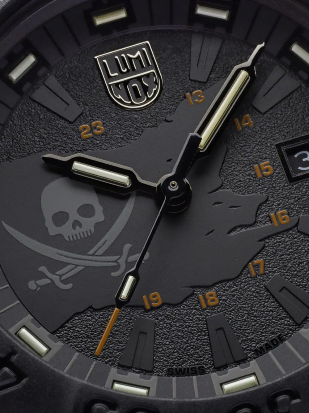 Мъжки часовник Luminox Navy SEAL Pirates Limited Edition