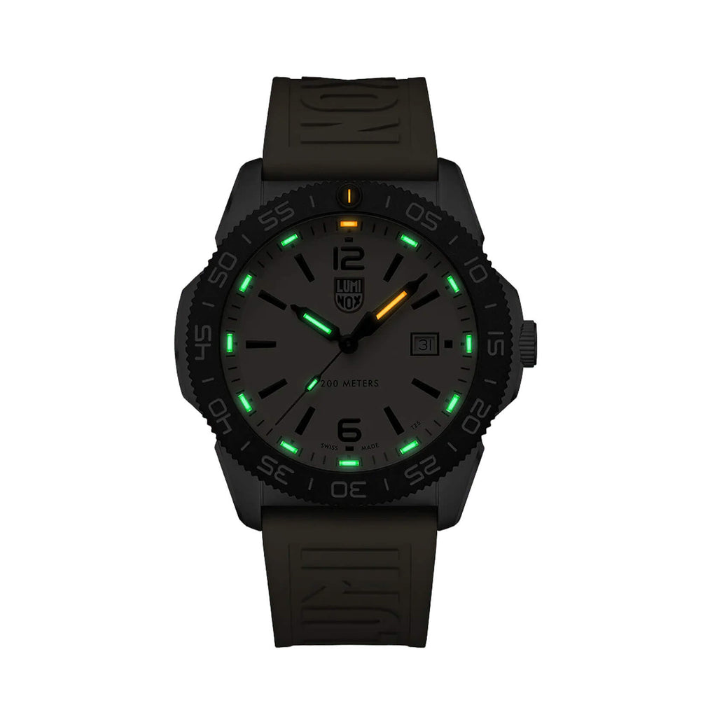 Мъжки часовник Luminox Pacific Diver CARBONOX™ XS.3125