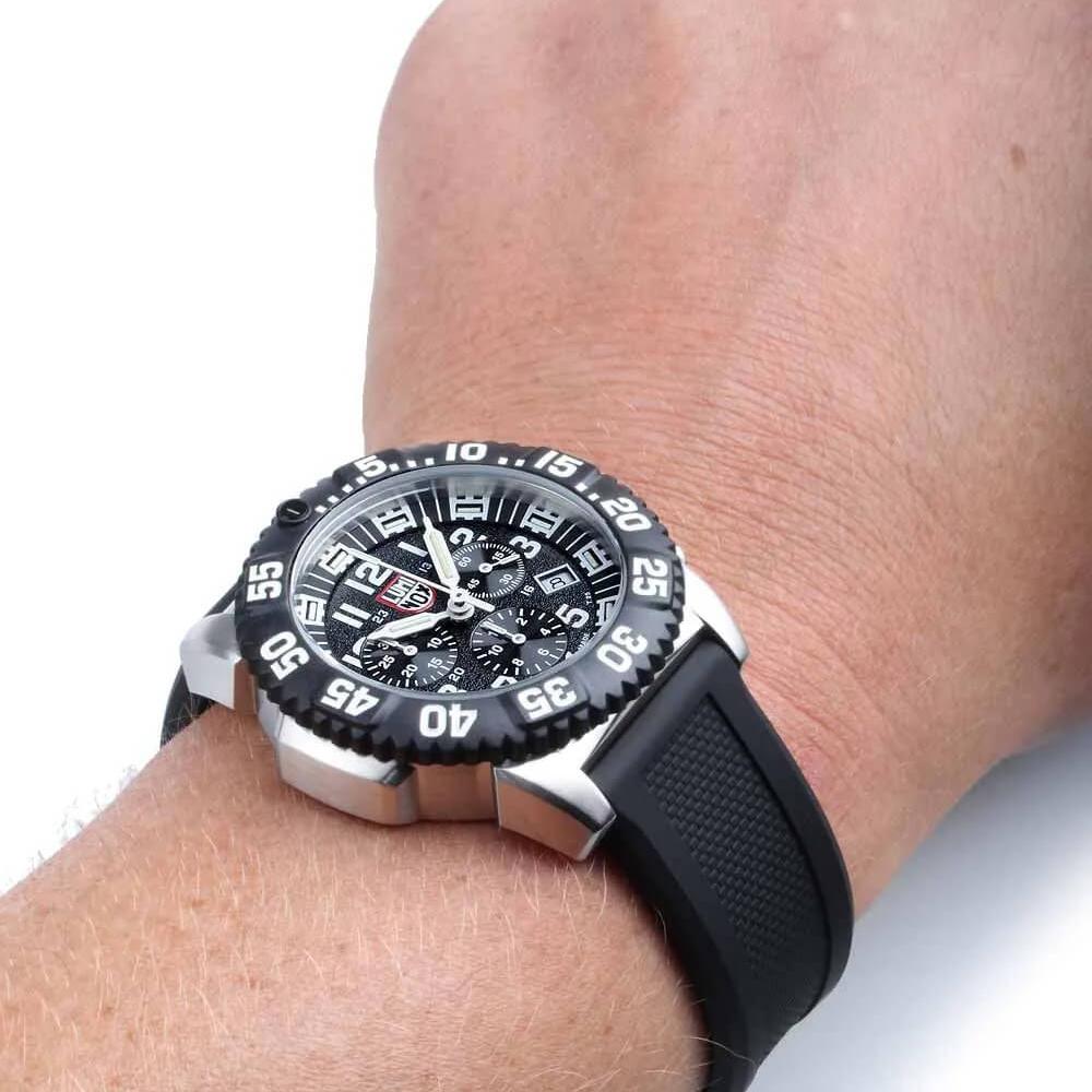 Мъжки часовник Luminox Giant Navy Seal Colormark Chronograph CARBONOX™ XS.3181.F