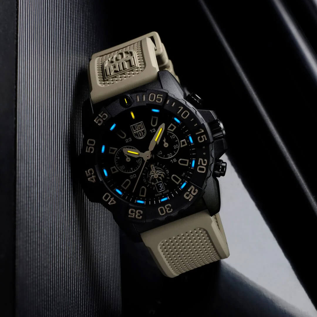 Мъжки часовник Luminox Navy SEAL Foundation CARBONOX™ XS.3590.NSF.SET