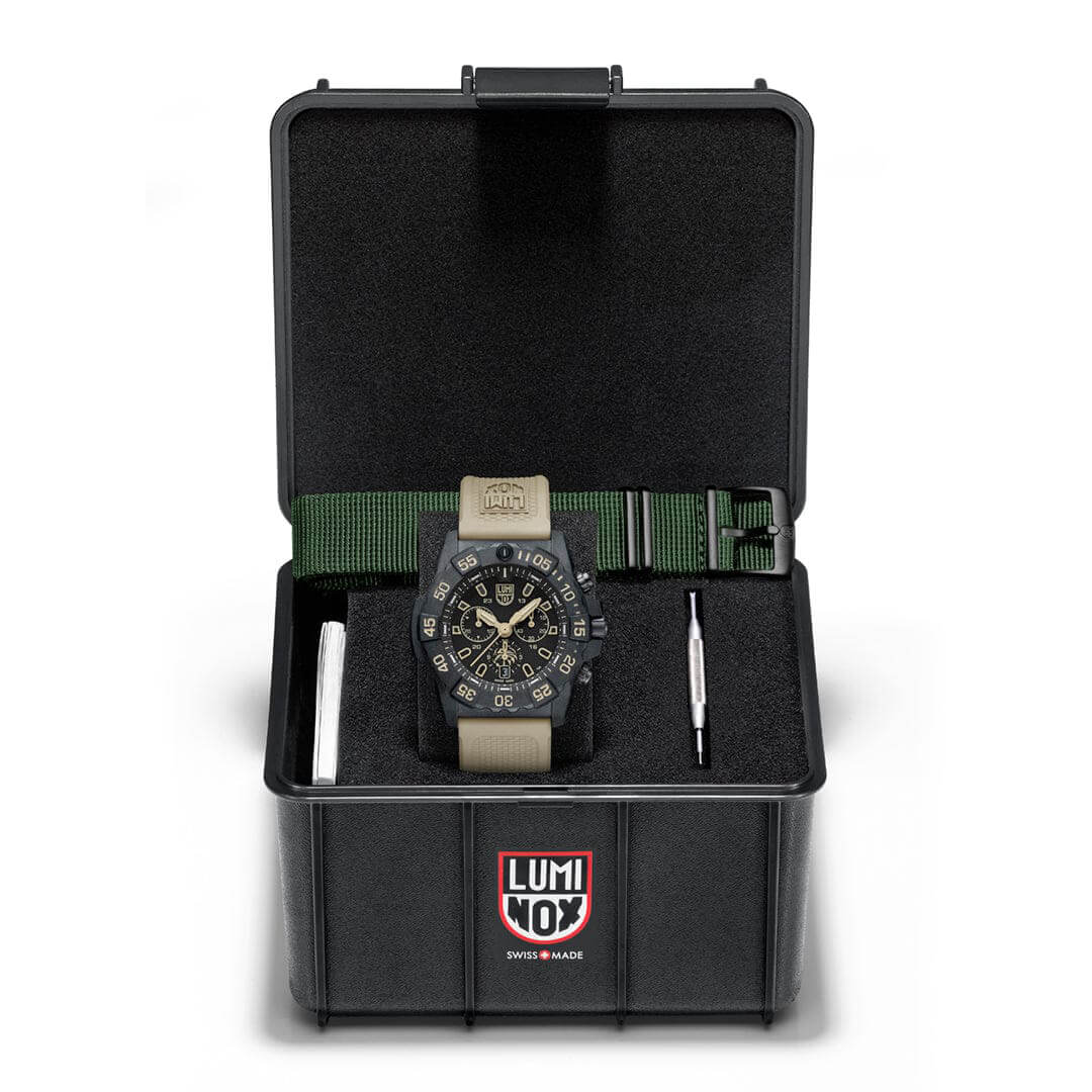 Мъжки часовник Luminox Navy SEAL Foundation CARBONOX™ XS.3590.NSF.SET