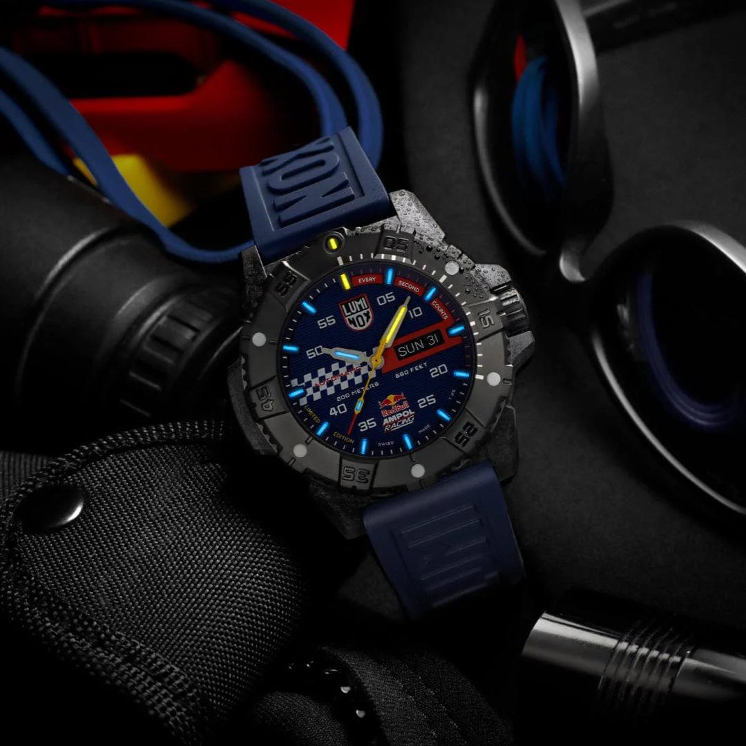 Мъжки часовник Luminox Red Bull Racing Automatic Limited Edition