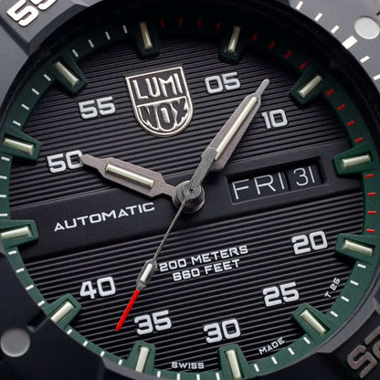 Мъжки часовник Luminox Master Carbon Seal Automatic CARBONOX™ XS.3877