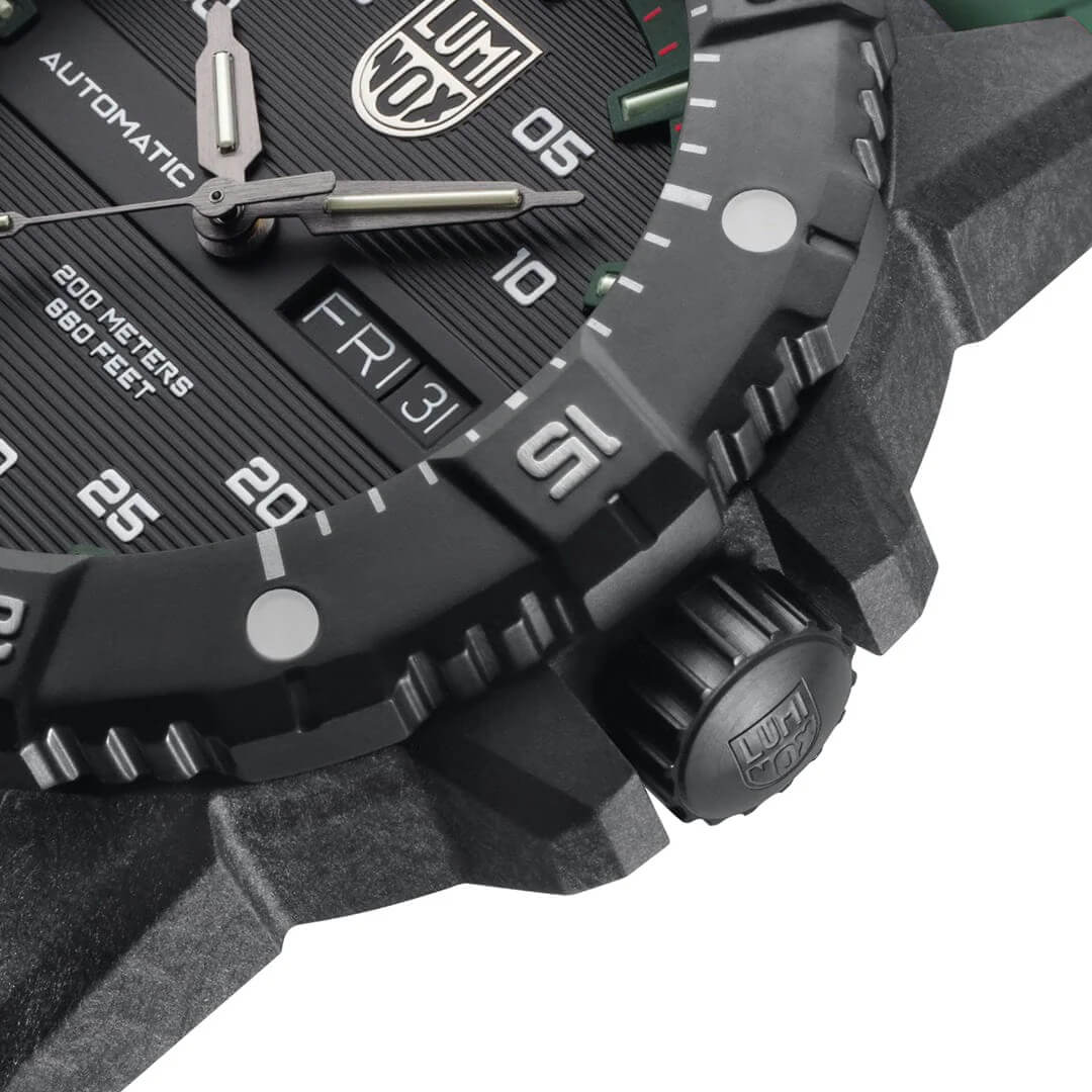Мъжки часовник Luminox Master Carbon Seal Automatic CARBONOX™ XS.3877